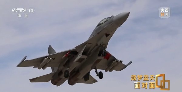 星速配资 走过75周年，新一代飞行员如何逐梦蓝天